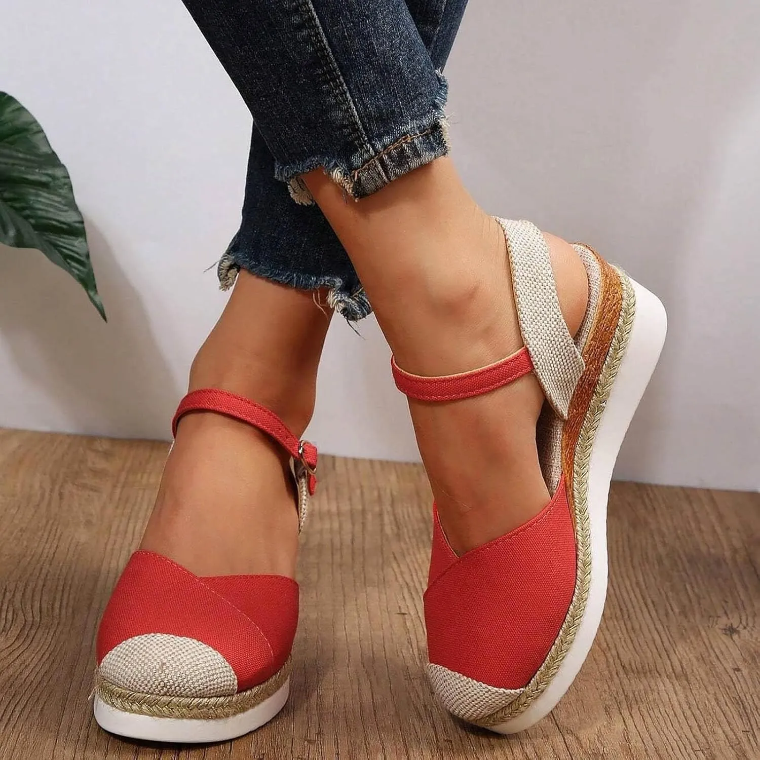 Closed Toe Sandals Women with Ankle Strap Platform Casual Shoes Dressy Slide Slippers Beach Outdoor Walking Sandals