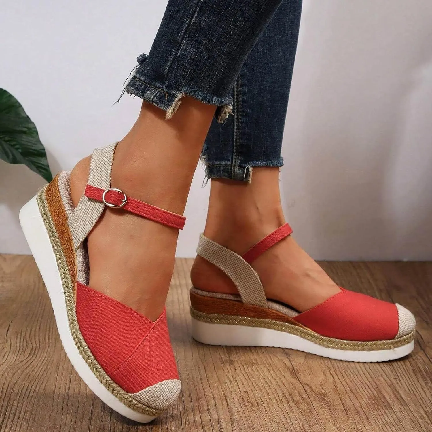 Closed Toe Sandals Women with Ankle Strap Platform Casual Shoes Dressy Slide Slippers Beach Outdoor Walking Sandals