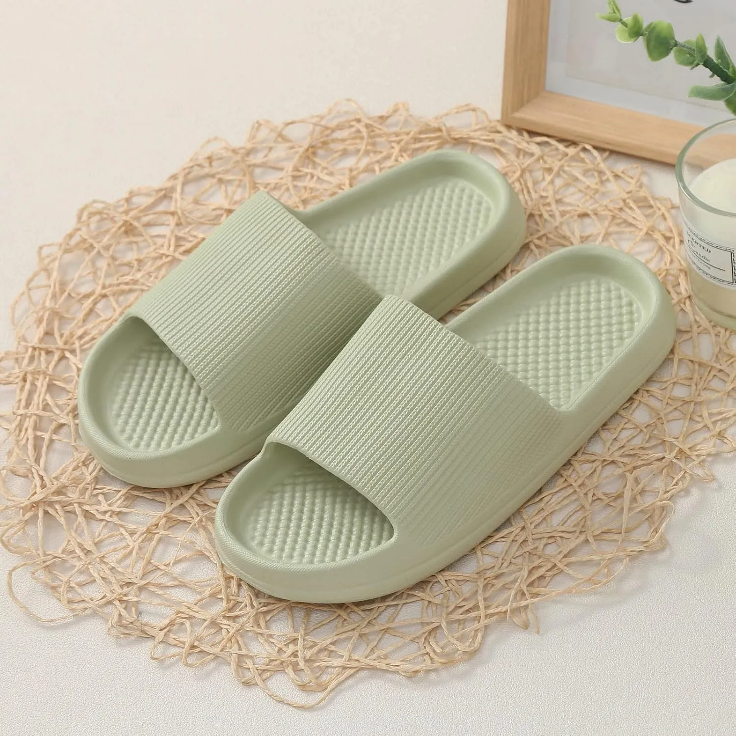 Cloud Slippers for Men Womens Slides Slides for Men Women Ultimate Comfort Ultra Comfort Quick Drying Slippers