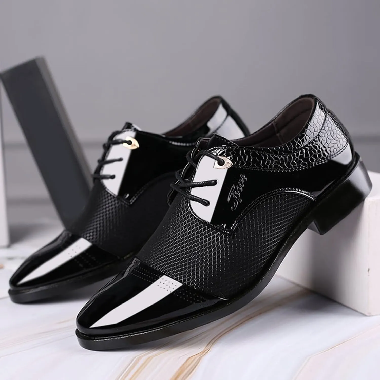Dress Shoes Slip Ons for Men Men Breathable Business Formal Casual Pointed Toe Shiny Lace Up Patchwork Leather Shoes Business Casual Shoes Men Wide Toe Box