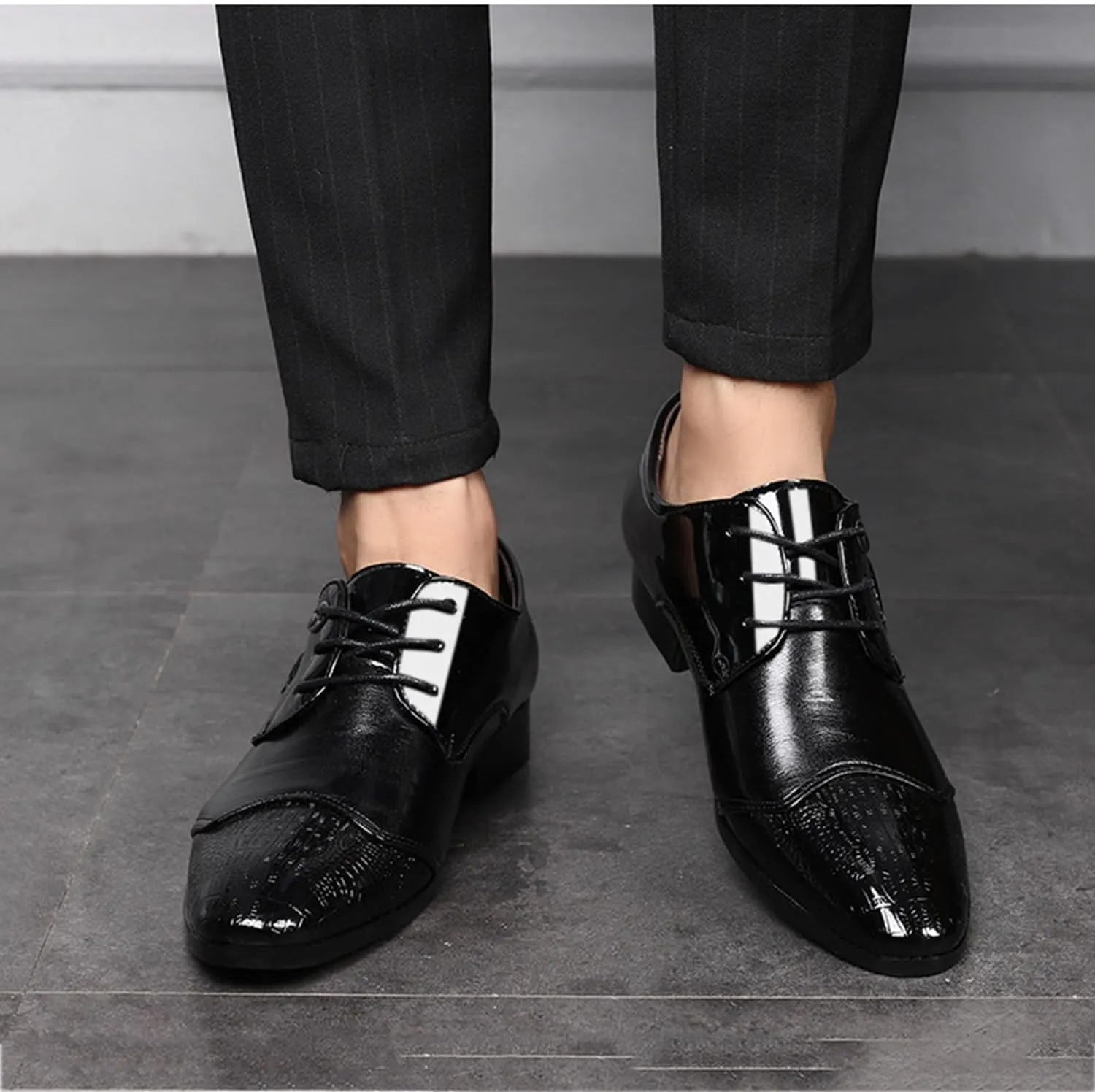 Fashion Patent Leather Derbys Pointed Toe Lace Up Shoes for Mens Formal Business Office Work Dress Shoes
