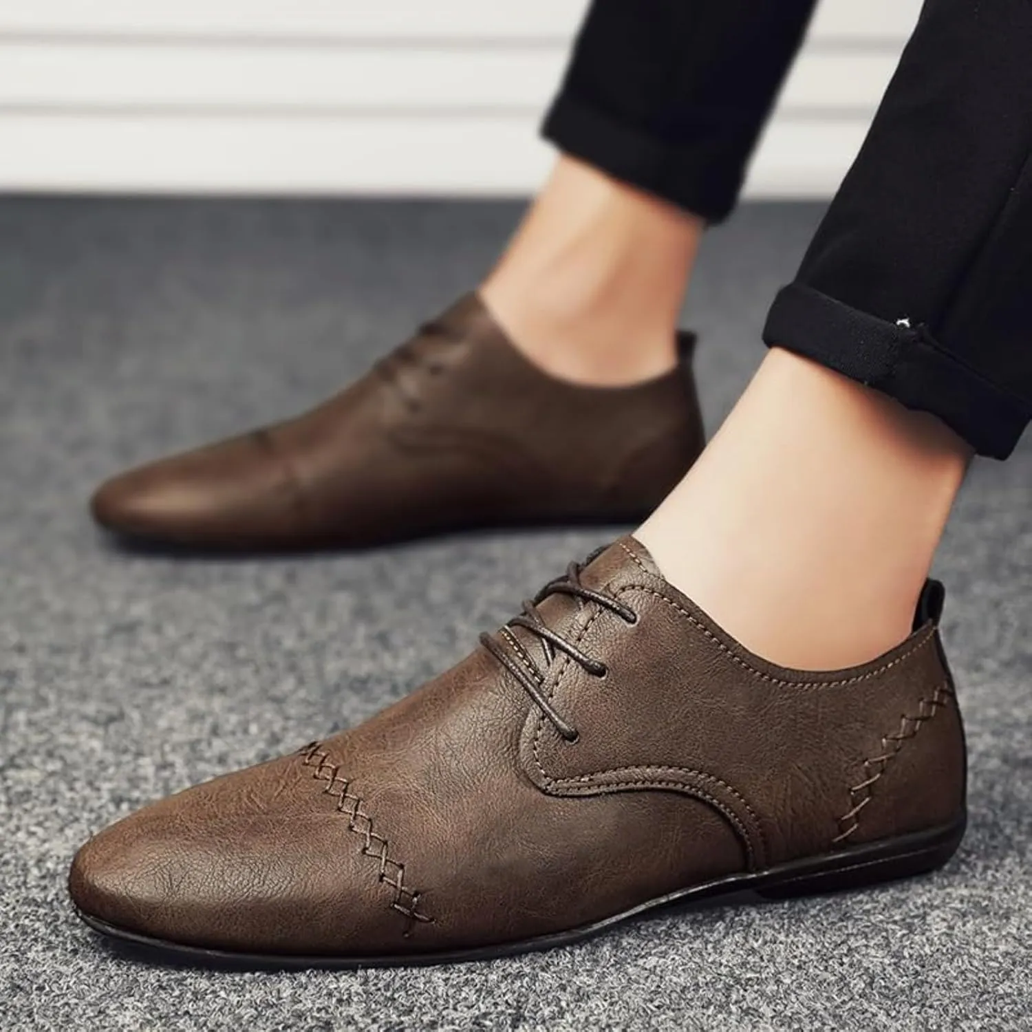 Formal Shoes Men Classic Patent Leather Shoes for Men Business Casual Formal Shoes Office Work Low Top Dress Shoes Office Work Low Top Dress Shoes