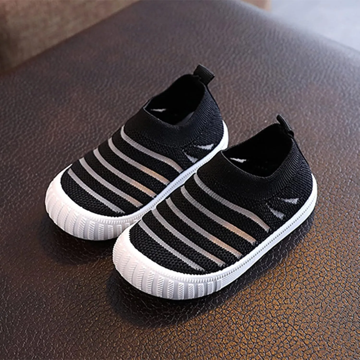 Little Girls Sneakers Autumn Flying Woven Mesh Breathable Comfortable Flat Casual Shoes Cute Girls Basketball