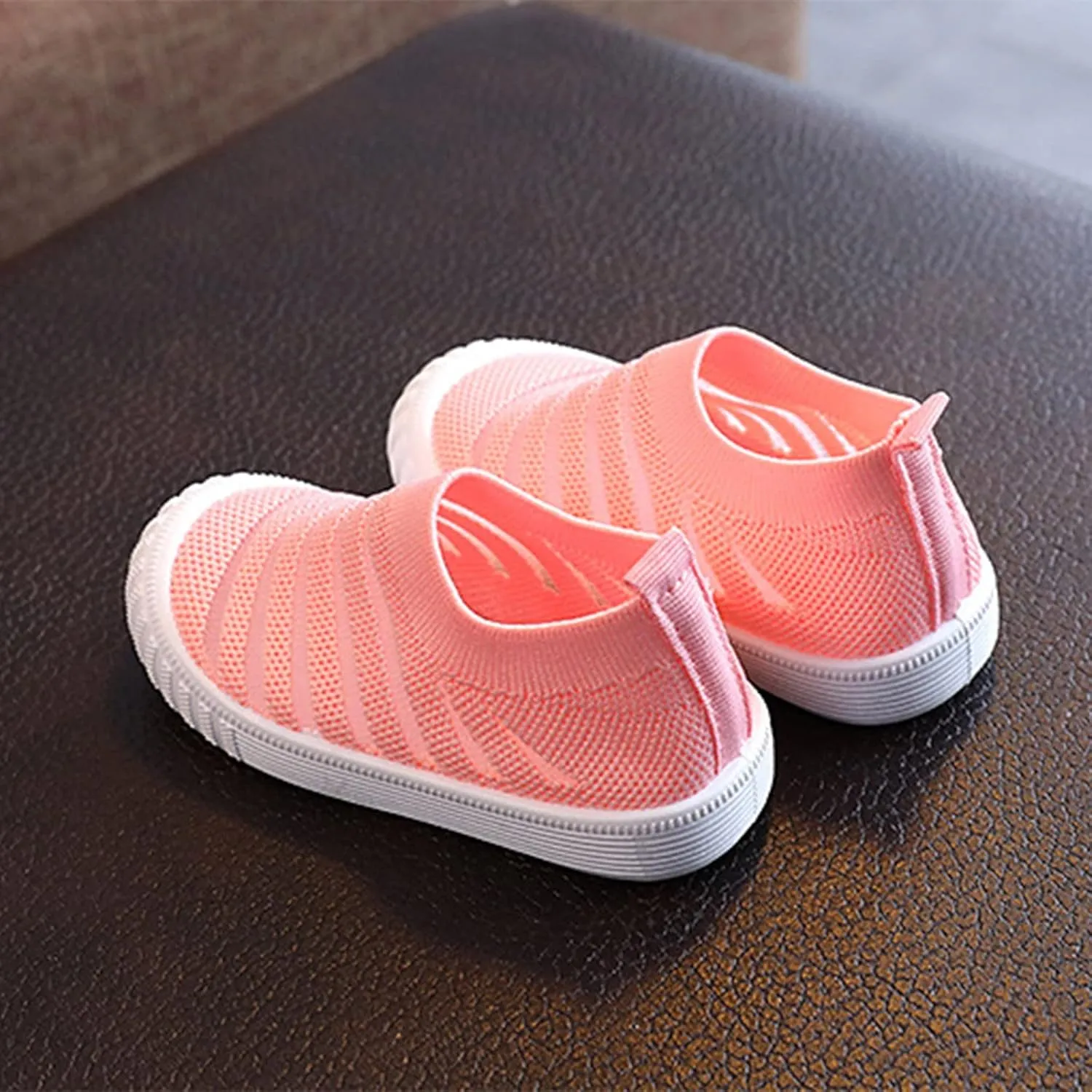 Little Girls Sneakers Autumn Flying Woven Mesh Breathable Comfortable Flat Casual Shoes Cute Girls Basketball
