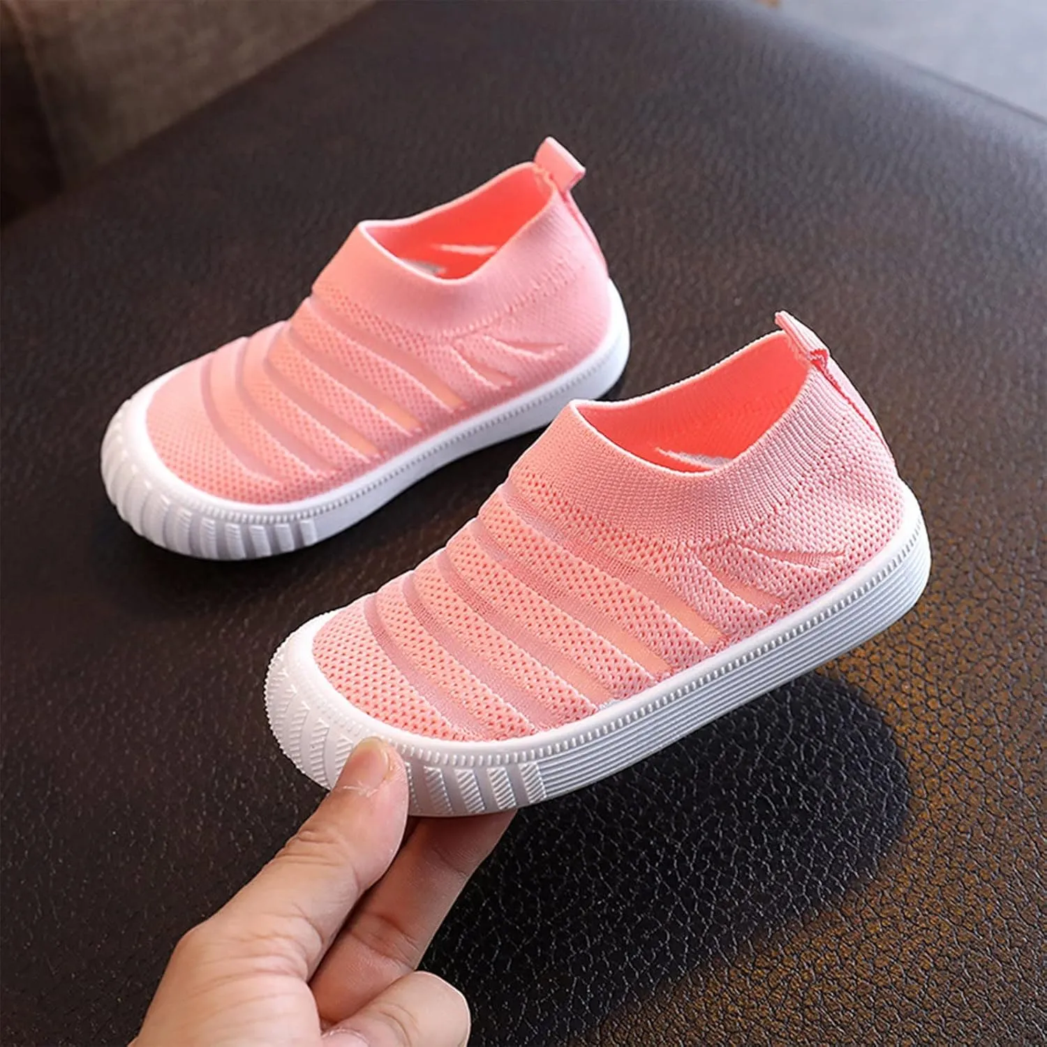 Little Girls Sneakers Autumn Flying Woven Mesh Breathable Comfortable Flat Casual Shoes Cute Girls Basketball