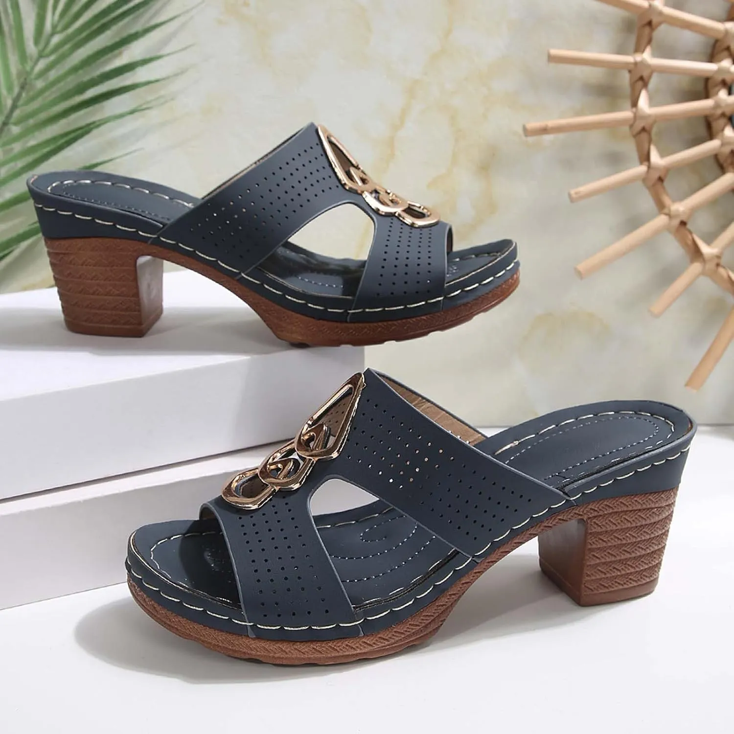 Open Toe Ankle Strap Chunky Heel Sandals Square Heels Comfortable Beach Shoes Sandals Slippers