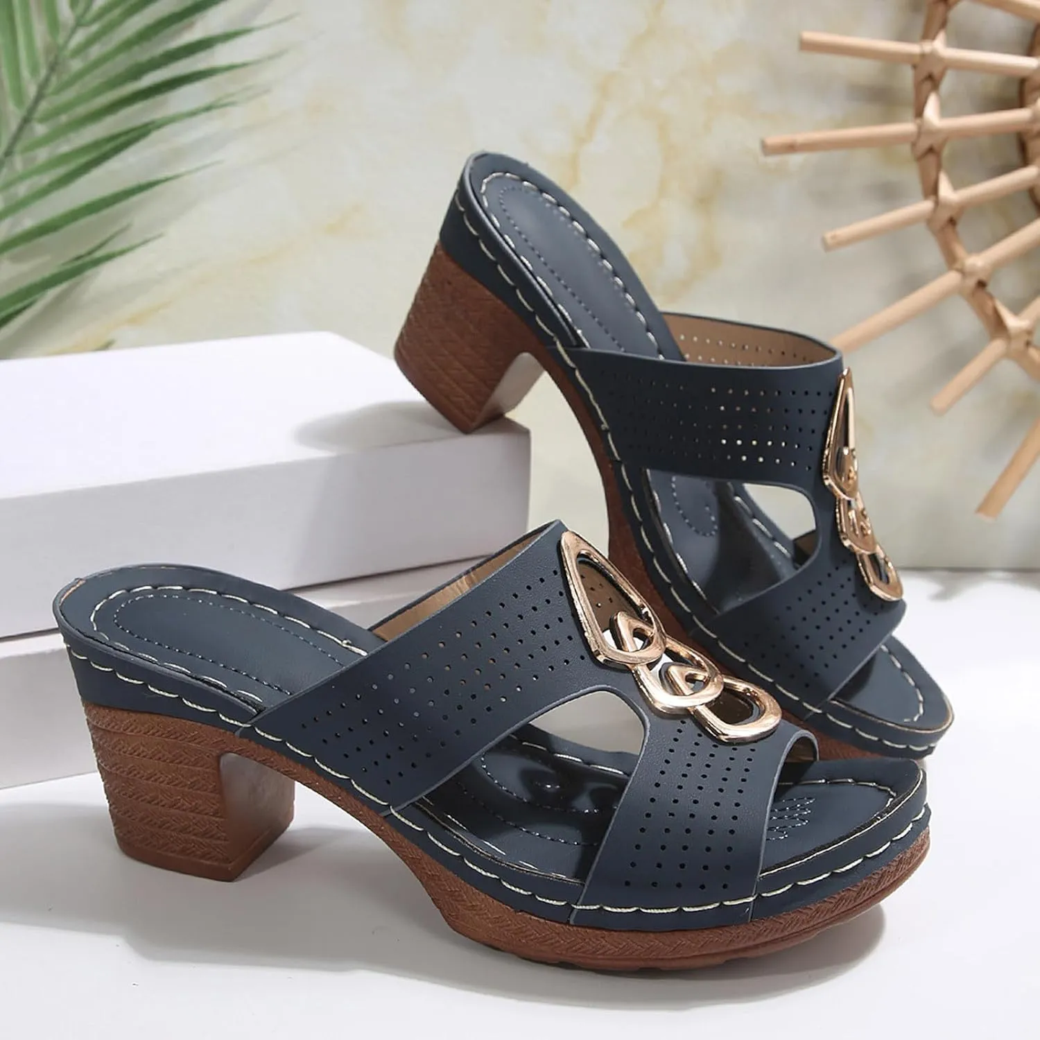 Open Toe Ankle Strap Chunky Heel Sandals Square Heels Comfortable Beach Shoes Sandals Slippers