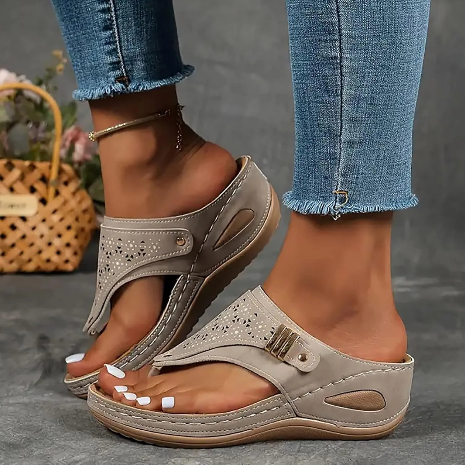 Wedge Womens Flip Flops with Arch Support Summer Beach Walking Thong Cushion Sandals Comfortable Slip On