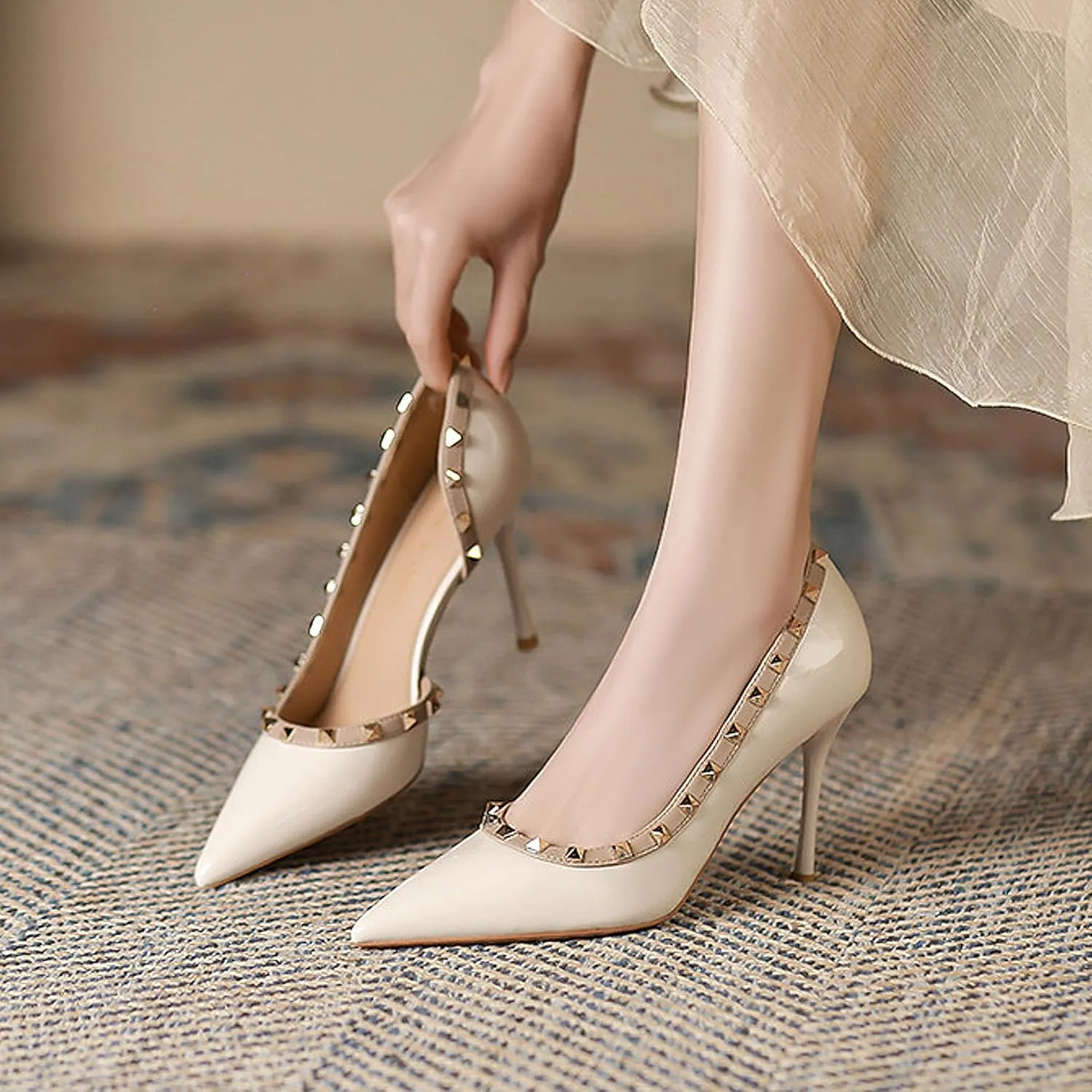 Women's Pointed Toe Shallow Stiletto High Heels Side Slits Rivets Single Shoes Patent Leather Casual Office Wedding Party Banquet Sandals Pumps Stilettos Slingback Heeled